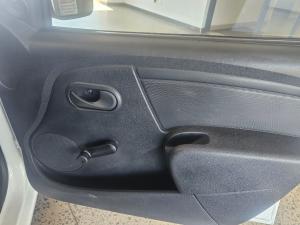 Nissan NP200 1.6 Safety PackS/C - Image 17