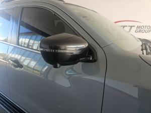 Nissan Navara 2.5DDTI PRO-2X automatic D/C - Image 12