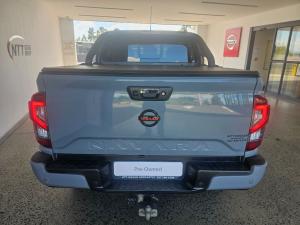 Nissan Navara 2.5DDTI PRO-2X automatic D/C - Image 3
