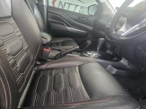 Nissan Navara 2.5DDTI PRO-2X automatic D/C - Image 5