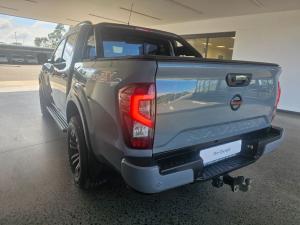 Nissan Navara 2.5DDTI PRO-2X automatic D/C - Image 8
