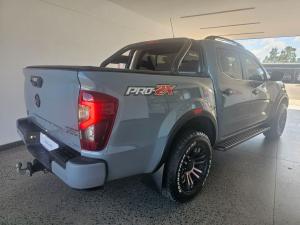 Nissan Navara 2.5DDTI PRO-2X automatic D/C - Image 9