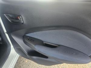 Toyota Starlet 1.5 Xi - Image 17