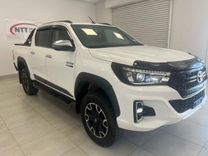 Toyota Hilux 2.8 GD-6 Raider 4X4 automaticD/C - Image 2