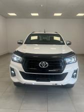 Toyota Hilux 2.8 GD-6 Raider 4X4 automaticD/C - Image 4
