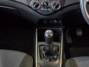 Toyota Starlet 1.4 Xi - Image 16