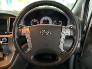 Hyundai H-1 2.5 Crdi A/T/ 2.5 Elite automatic - Image 14