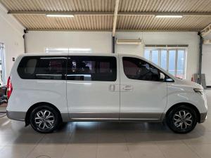 Hyundai H-1 2.5 Crdi A/T/ 2.5 Elite automatic - Image 6