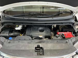 Hyundai H-1 2.5 Crdi A/T/ 2.5 Elite automatic - Image 9