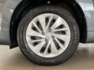 Suzuki Baleno 1.5 GL - Image 10