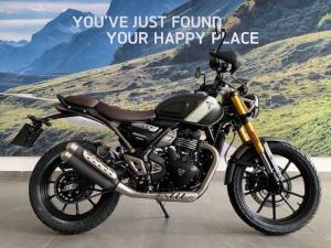 Triumph Scrambler 400X - Image 1