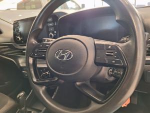 Hyundai i20 1.4 Motion auto - Image 9