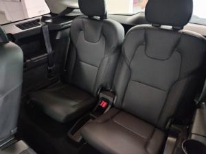 Volvo XC90 B5 AWD Ultimate Bright - Image 12