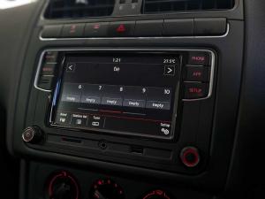 Volkswagen Polo Vivo hatch 1.6 Comfortline auto - Image 13