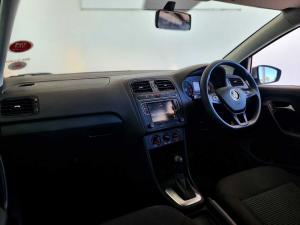 Volkswagen Polo Vivo hatch 1.6 Comfortline auto - Image 15
