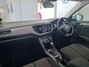 Volkswagen T-Roc 1.4TSI 110kW Design - Image 23