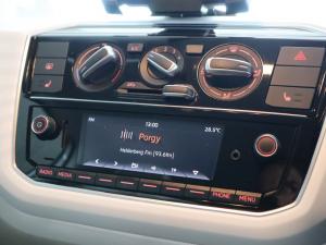 Volkswagen up! move up! 5-door 1.0 - Image 13