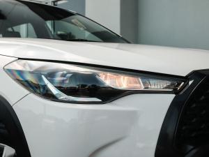 Toyota Corolla Cross 1.8 Xi - Image 13