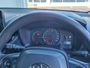 Toyota Corolla Cross 1.8 Xi - Image 13