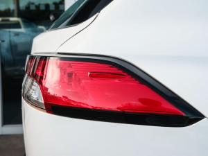 Toyota Corolla Cross 1.8 Xi - Image 8