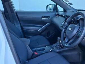 Toyota Corolla Cross 1.8 Xi - Image 9