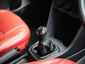 Volkswagen Polo Vivo hatch 1.4 Comfortline - Image 9