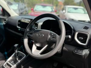 Hyundai Venue 1.0T Motion manual - Image 5
