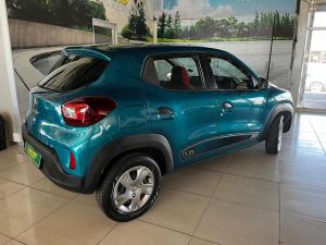 Renault Kwid 1.0 Techno manual - Image 3