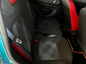 Renault Kwid 1.0 Techno manual - Image 6