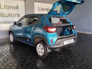 Renault Kwid 1.0 Techno auto - Image 17