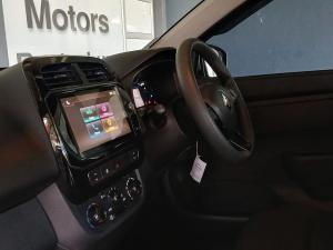 Renault Kwid 1.0 Techno auto - Image 22