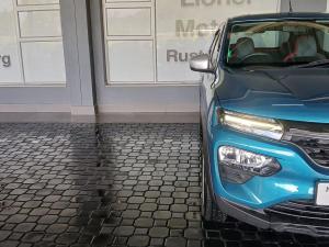 Renault Kwid 1.0 Techno auto - Image 8