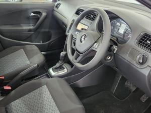 Volkswagen Polo Vivo hatch 1.6 Life - Image 4