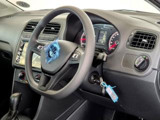 Volkswagen Polo Vivo hatch 1.6 Life