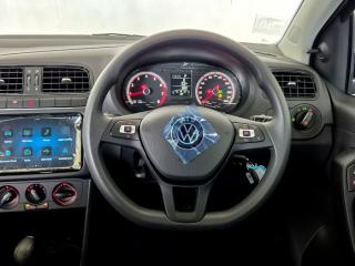 Volkswagen Polo Vivo hatch 1.6 Life