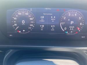 Land Rover Defender 110 P400 SE - Image 15