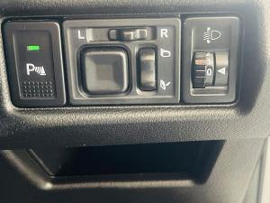 Suzuki Vitara Brezza 1.5 GL - Image 17