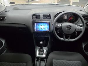 Volkswagen Polo Vivo hatch 1.6 Life - Image 9