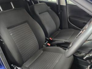 Volkswagen Polo Vivo hatch 1.4 Trendline - Image 2