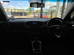 Hyundai Venue 1.0T Motion auto - Image 10