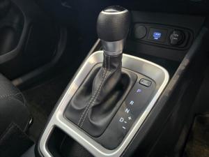 Hyundai Venue 1.0T Motion auto - Image 13