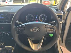 Hyundai Venue 1.0T Motion auto - Image 7