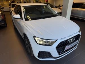 Audi A1 Sportback 30TFSI Advanced - Image 3
