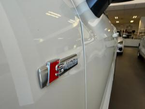 Audi Q2 35TFSI Black Edition - Image 6