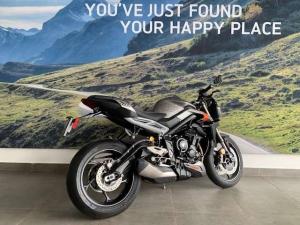 Triumph Street Triple 765 - Image 3