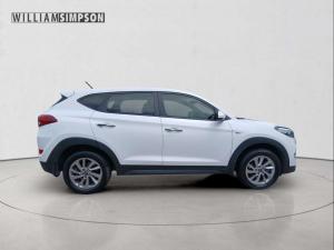 Hyundai Tucson 2.0 Premium auto - Image 4