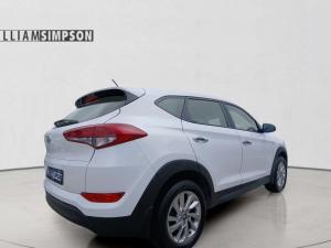 Hyundai Tucson 2.0 Premium auto - Image 8