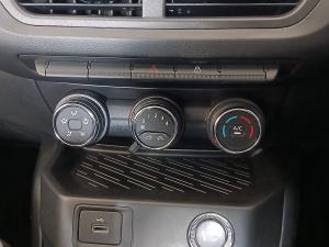 Renault Kiger 1.0 Zen manual - Image 20