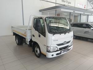 Hino 200 310 4X2 - Image 1