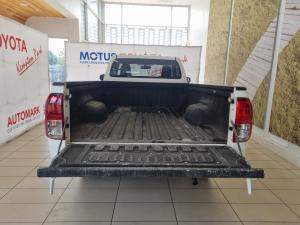 Toyota Hilux 2.0 single cab S (aircon) - Image 12